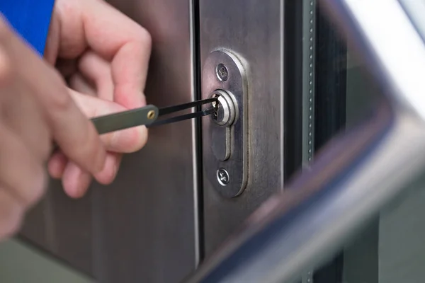 CRW Locksmith & Security, Cornwall, ON 